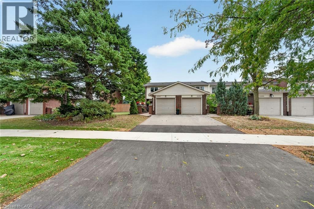 5294 Bromley Road, Burlington, ON, L7L 3G2
