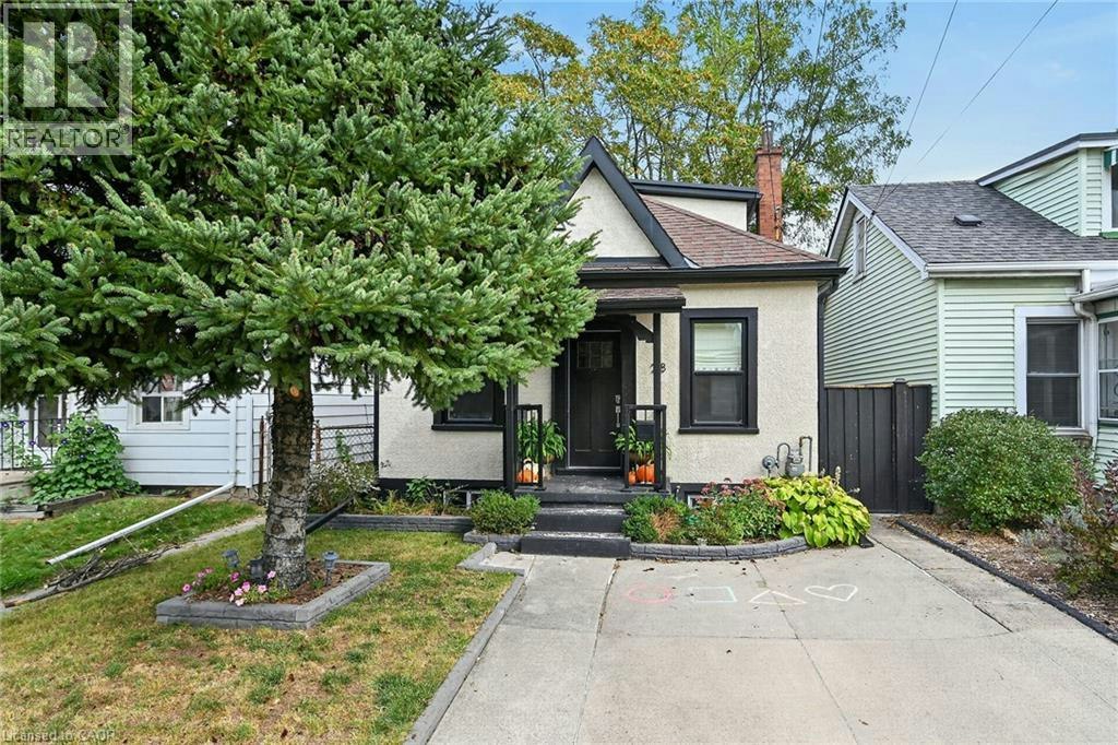 28 Baker Street, Hamilton, ON, L8R 1V3