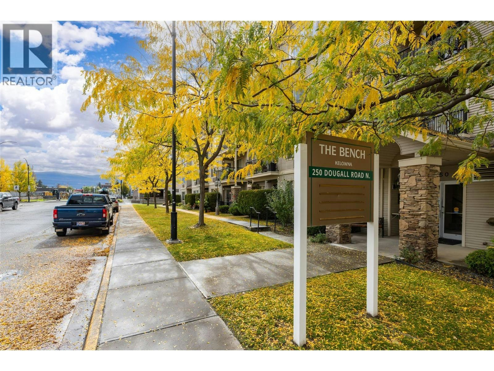 208-250 N Dougall Road, Kelowna, BC, V1X 3K5