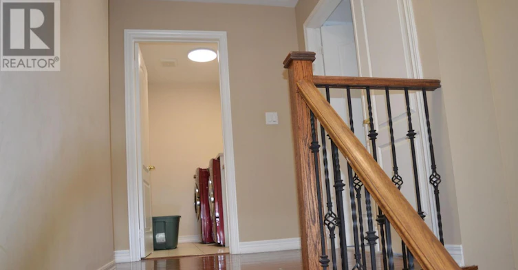 61 Summerside Avenue, Whitby, ON, L1R 0J9 - 15
