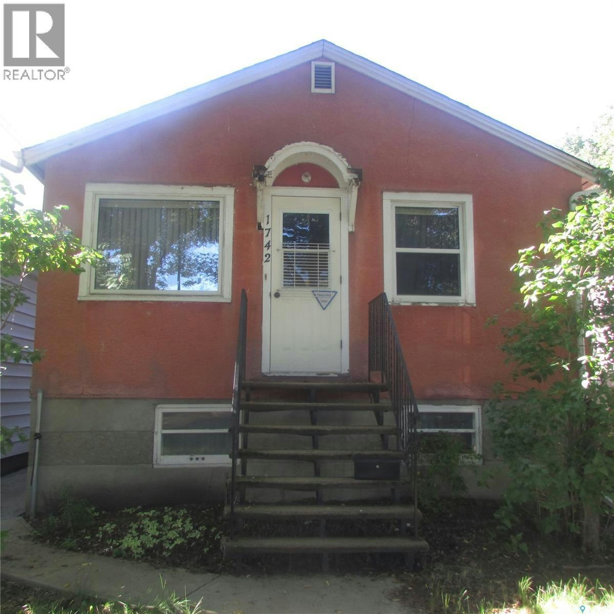 1742 Quebec Street, Regina, SK, S4P 1J3