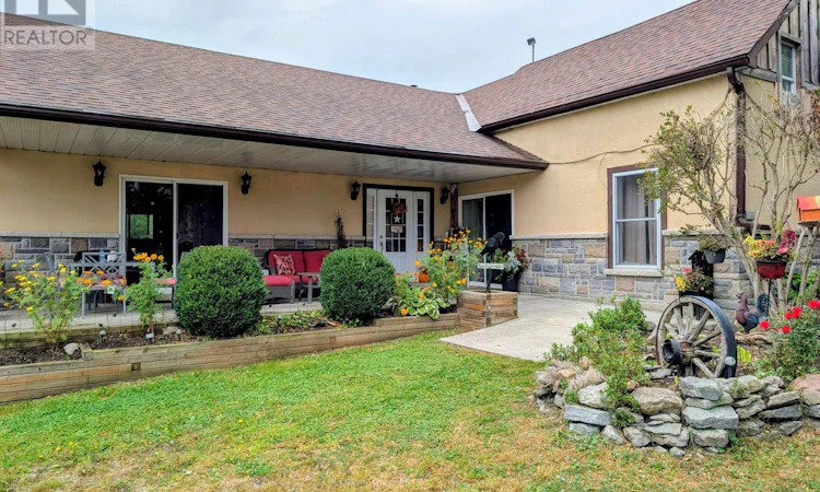 1686 County 13 Road