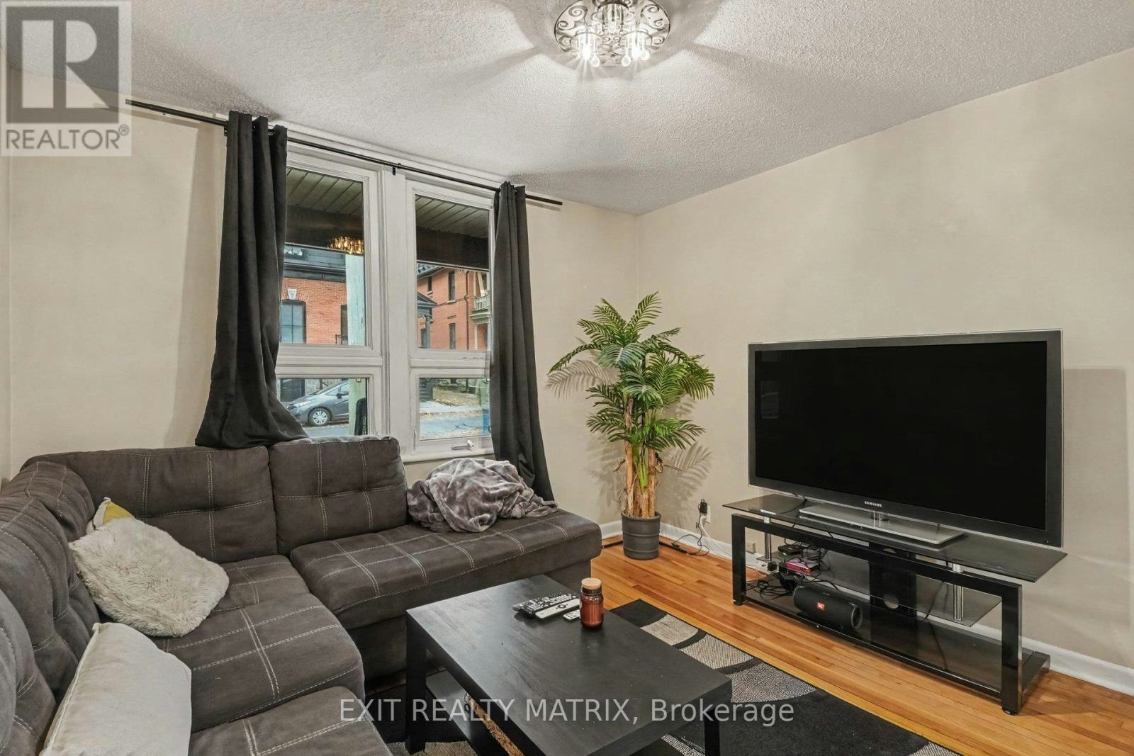 1-511 Cooper Street, Ottawa, ON, K1R 5J1 - 4
