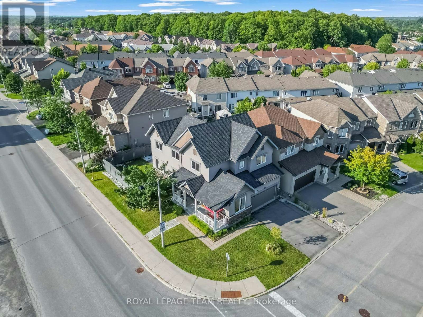 3 Stoneleigh Street, Ottawa, ON, K2G 7A2 - 31