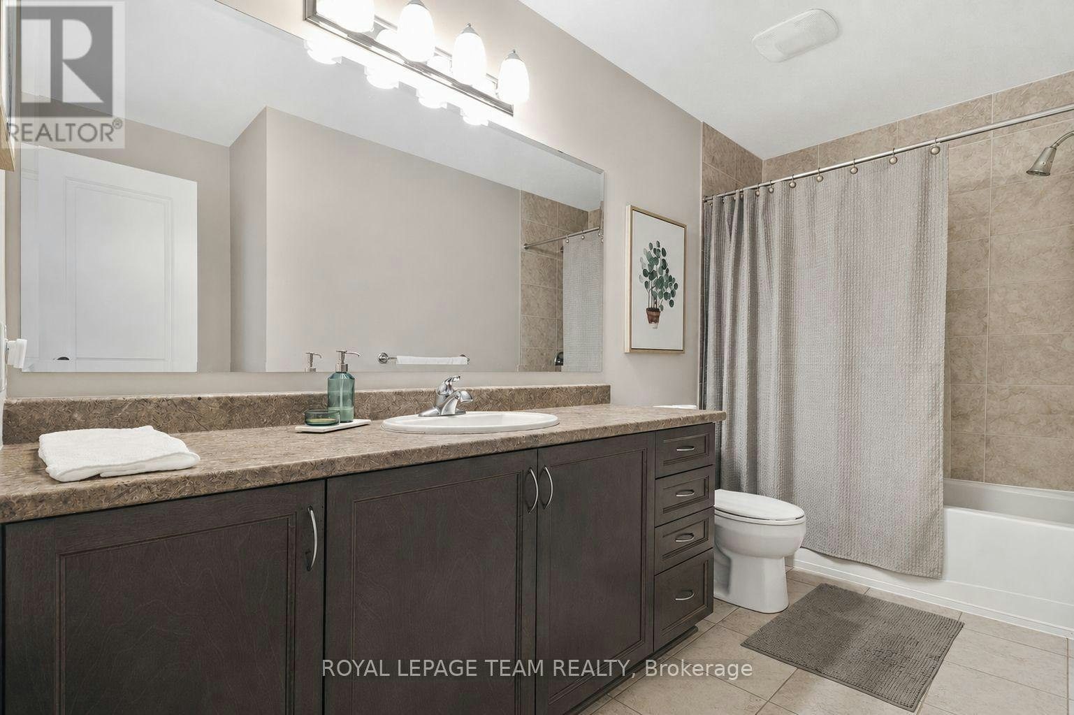 3 Stoneleigh Street, Ottawa, ON, K2G 7A2 - 27