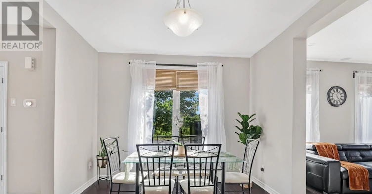 3 Stoneleigh Street, Ottawa, ON, K2G 7A2 - 9