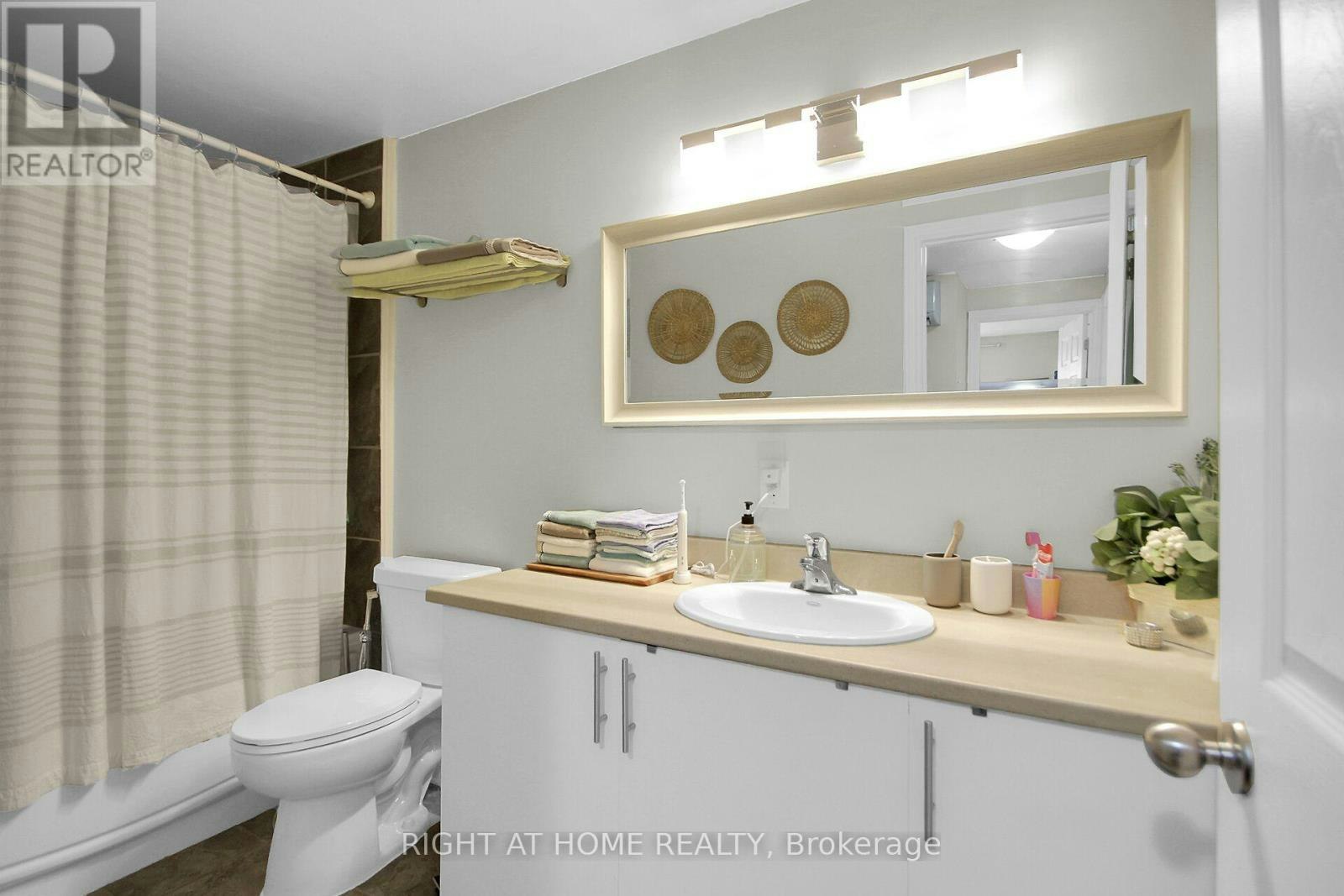 16-1250 Mcwatters Road N, Ottawa, ON, K2C 3P5 - 21