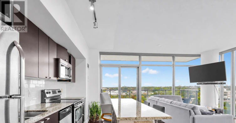 1310-105 The Queensway, Toronto, ON, M6B 5B5 - 4