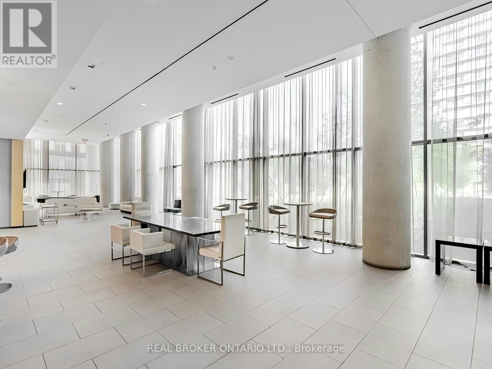 1310-105 The Queensway, Toronto, ON, M6B 5B5 - 21