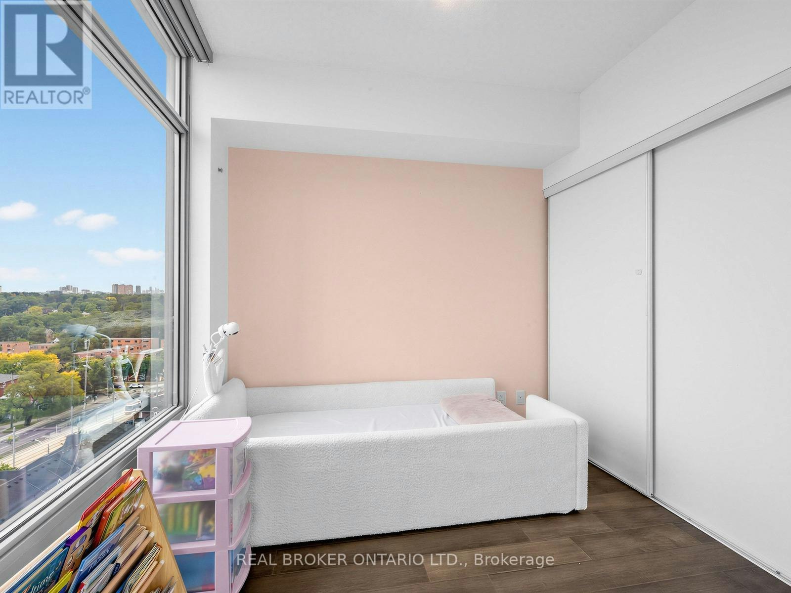 1310-105 The Queensway, Toronto, ON, M6B 5B5 - 9