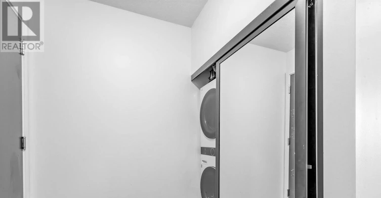 1310-105 The Queensway, Toronto, ON, M6B 5B5 - 13