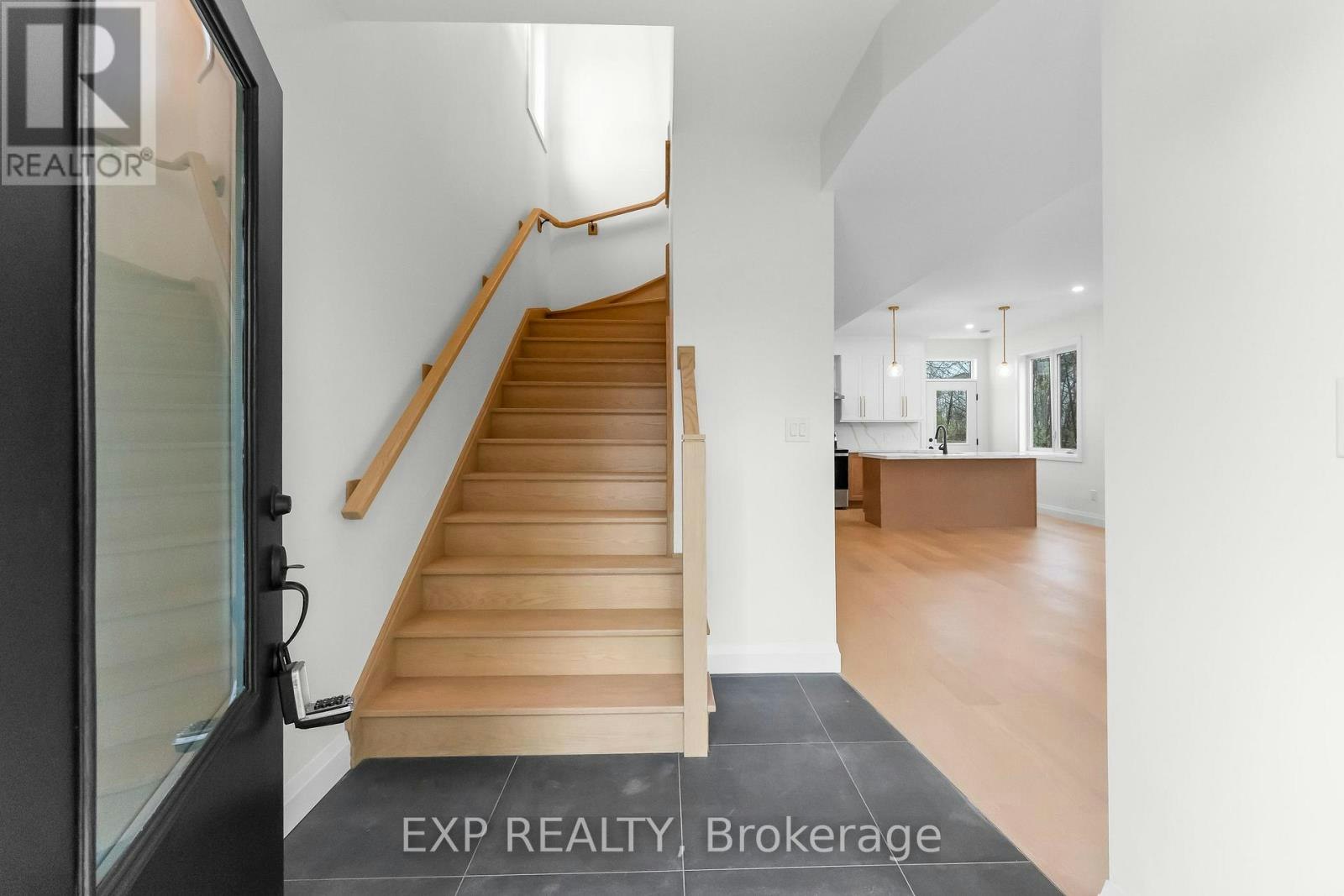 1-4271 Fifth Avenue, Niagara Falls, ON, L2E 4R1 - 5