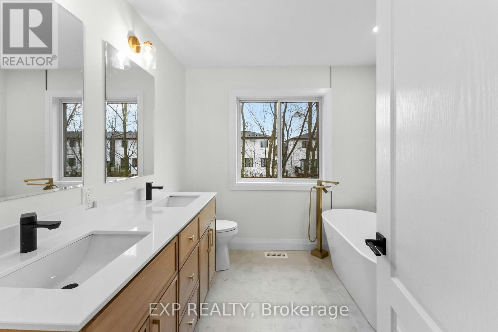 1-4271 Fifth Avenue, Niagara Falls, ON, L2E 4R1 - 18