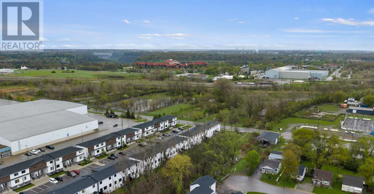 1-4271 Fifth Avenue, Niagara Falls, ON, L2E 4R1 - 30