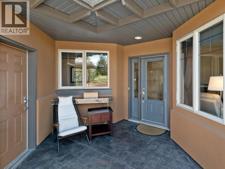 16-4100 Gallaghers Parkland Drive, Kelowna, BC, V1W 3Z8 - 2