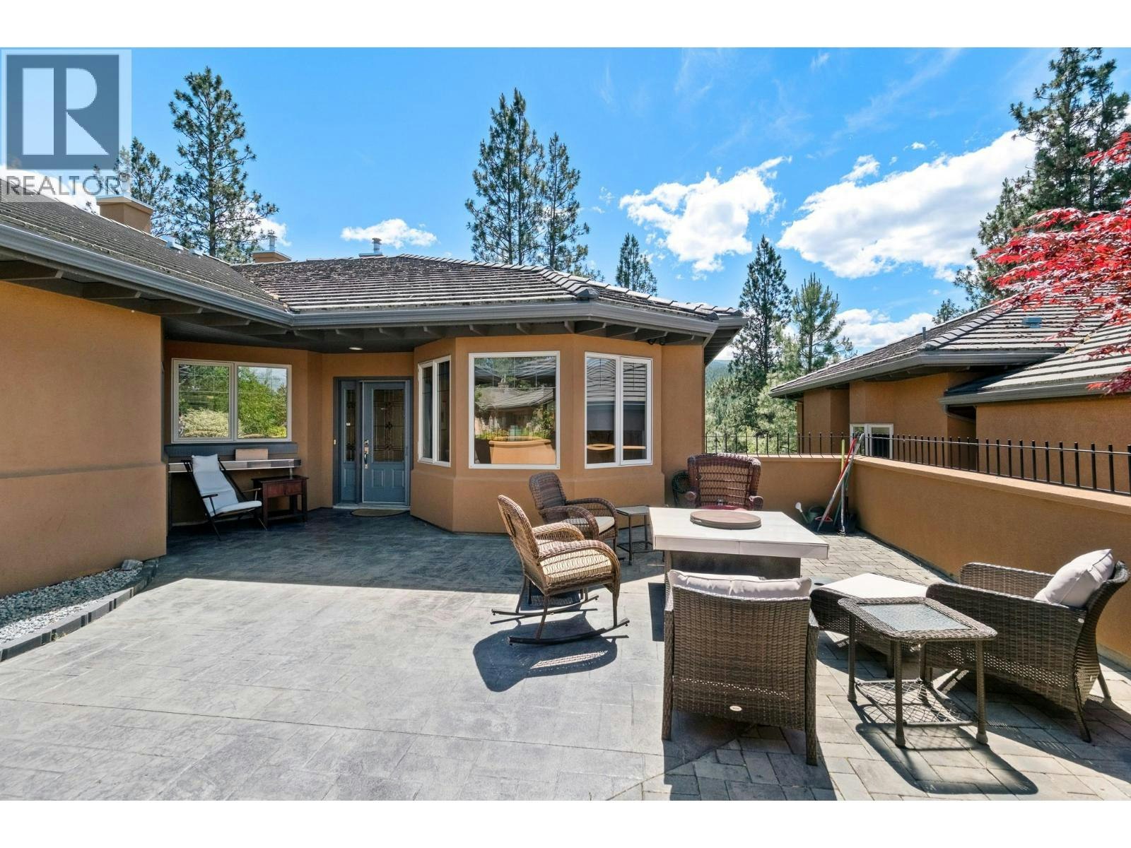 16-4100 Gallaghers Parkland Drive, Kelowna, BC, V1W 3Z8