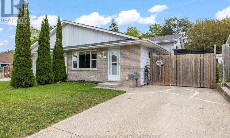 789 Eastwood Drive
