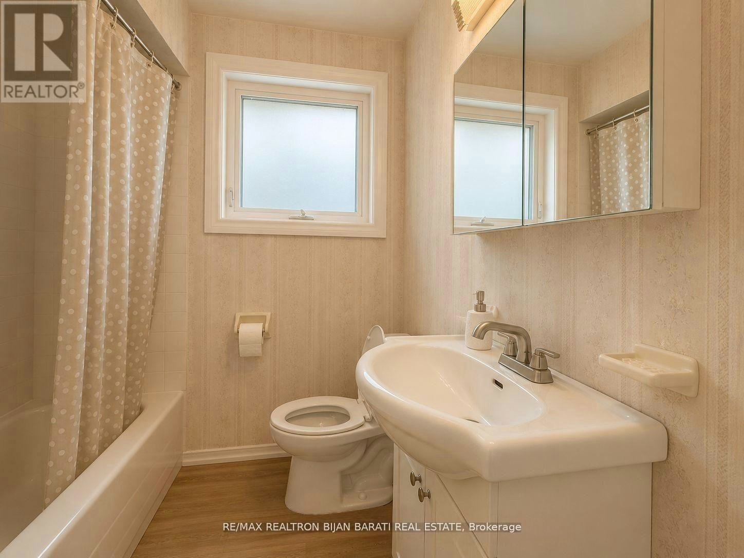 33 Sumner Heights Drive, Toronto, ON, M2K 1Y2 - 14