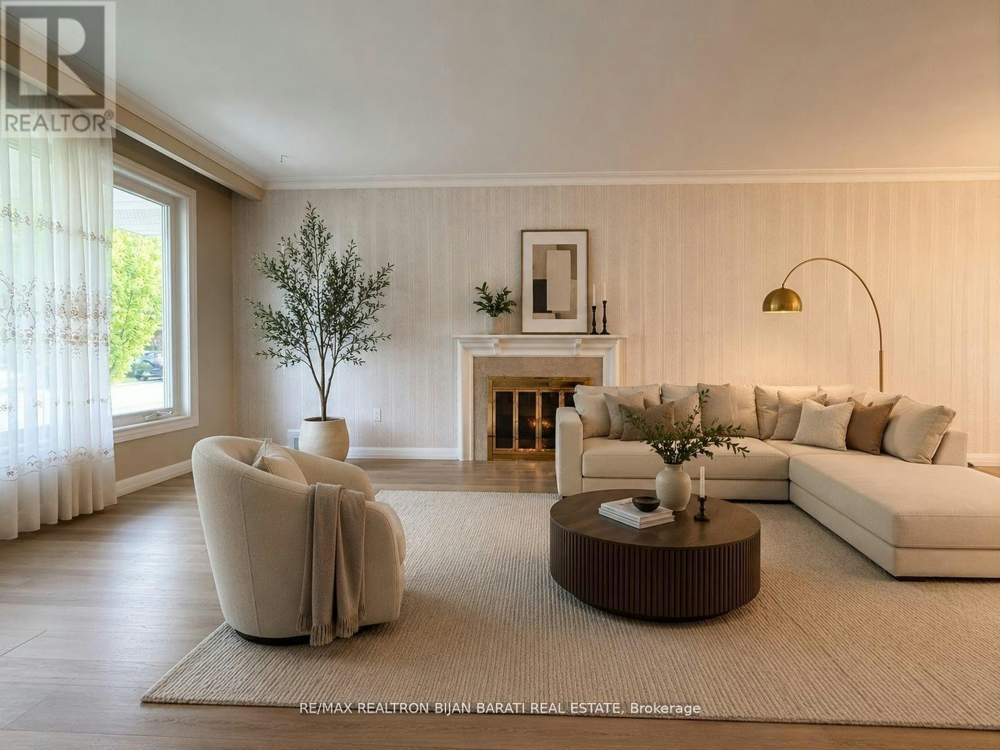33 Sumner Heights Drive, Toronto, ON, M2K 1Y2 - 2