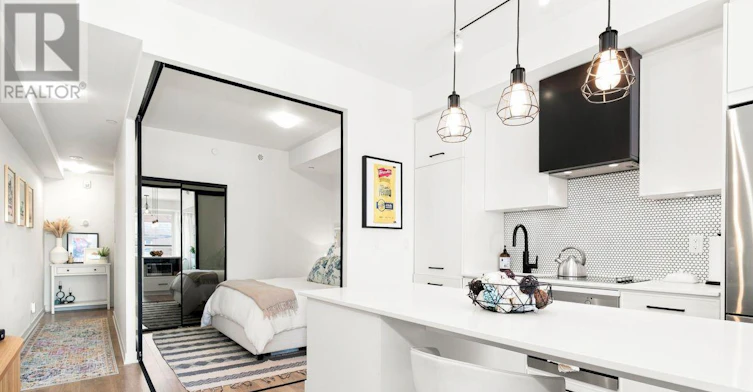 205-899 Queen Street E, Toronto, ON, M4M 0C8 - 12