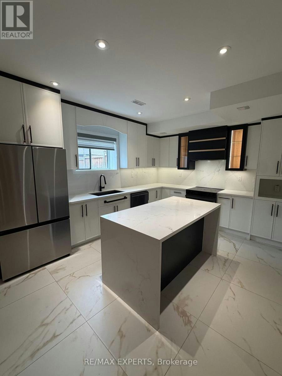 41 Terrain Court, East Gwillimbury, ON, L9N 0T2 - 15