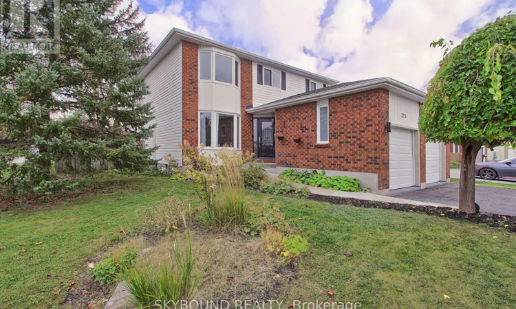 313 Hickling Trail