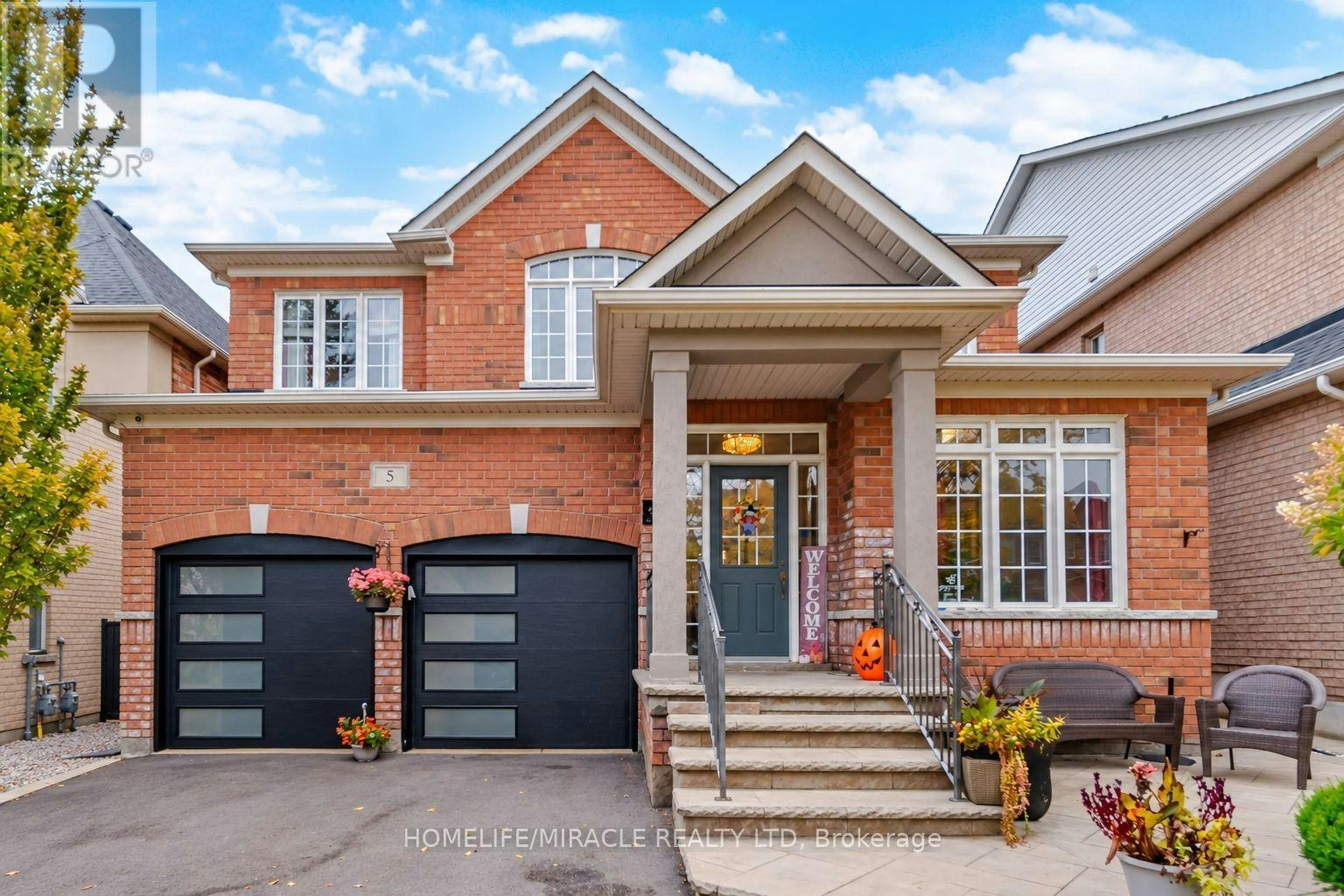 5 Billancourt Crescent, Brampton, ON, L6P 1V8
