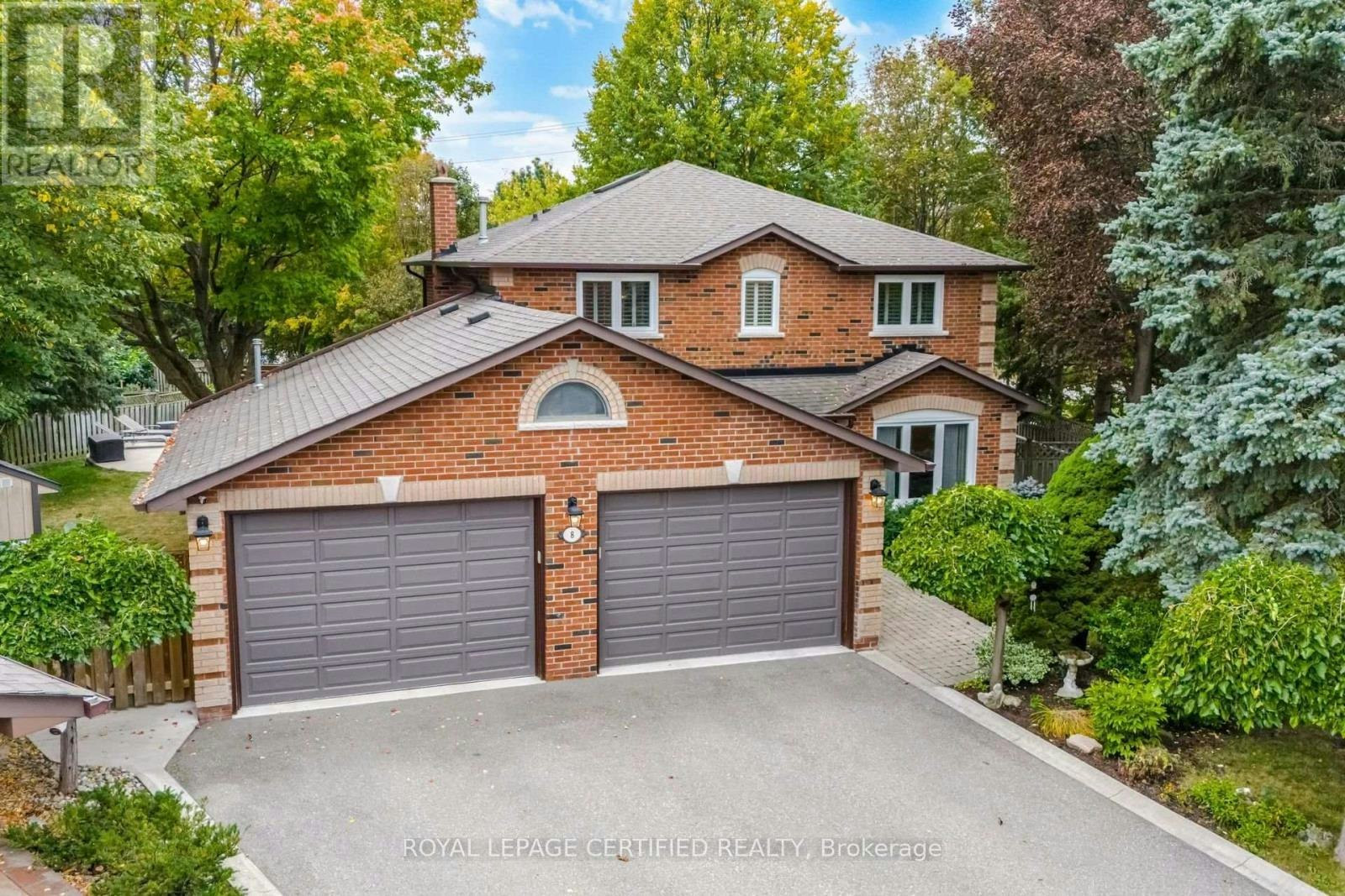 8 Wishart Place, Brampton, ON, L6Z 3H5