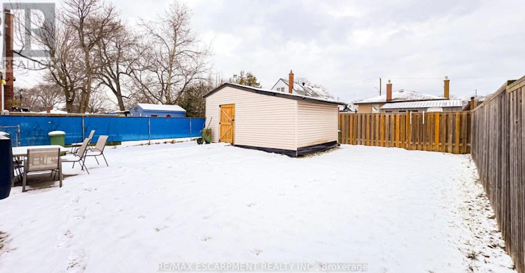UPPER-374 16th Street EAST, Hamilton, ON, L9A 4K3 - 18