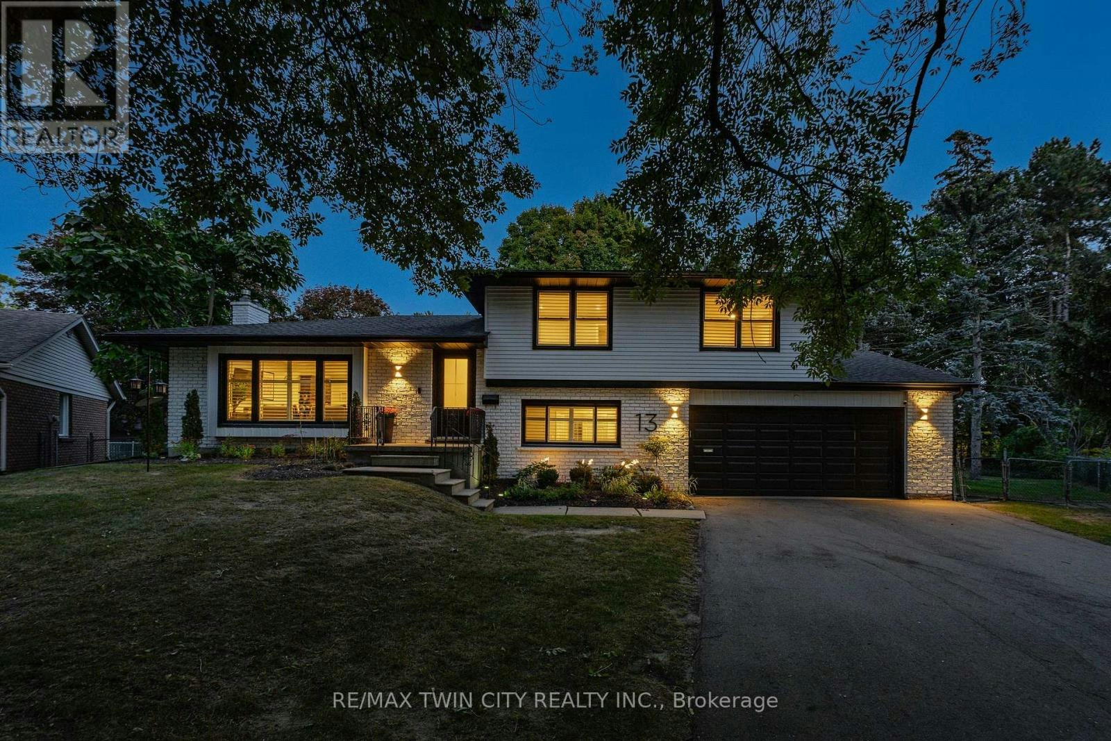 13 Southwick Place, Waterloo, ON, N2K 1V4
