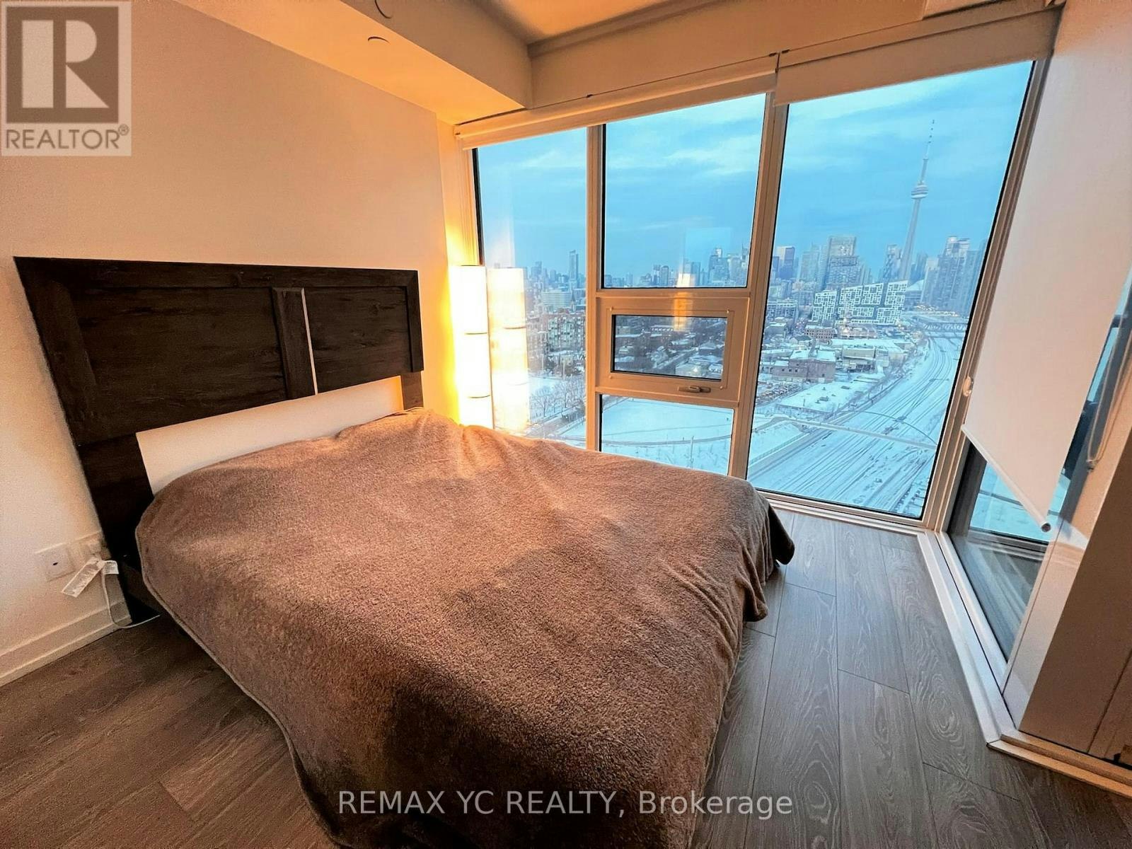 2520-19 Western Battery Road, Toronto, ON, M6K 3S4 - 7