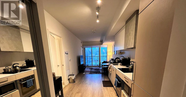 2520-19 Western Battery Road, Toronto, ON, M6K 3S4