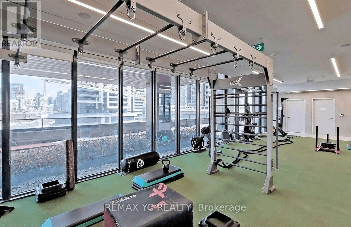 2520-19 Western Battery Road, Toronto, ON, M6K 3S4 - 12