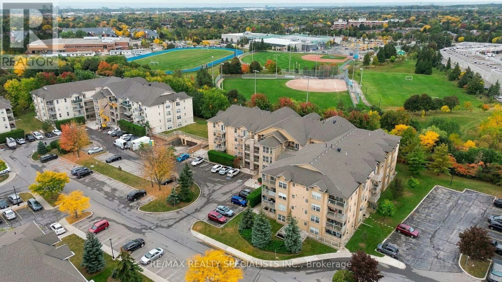 402-1470 Bishops Gate, Oakville, ON, L6M 4N2 - 30