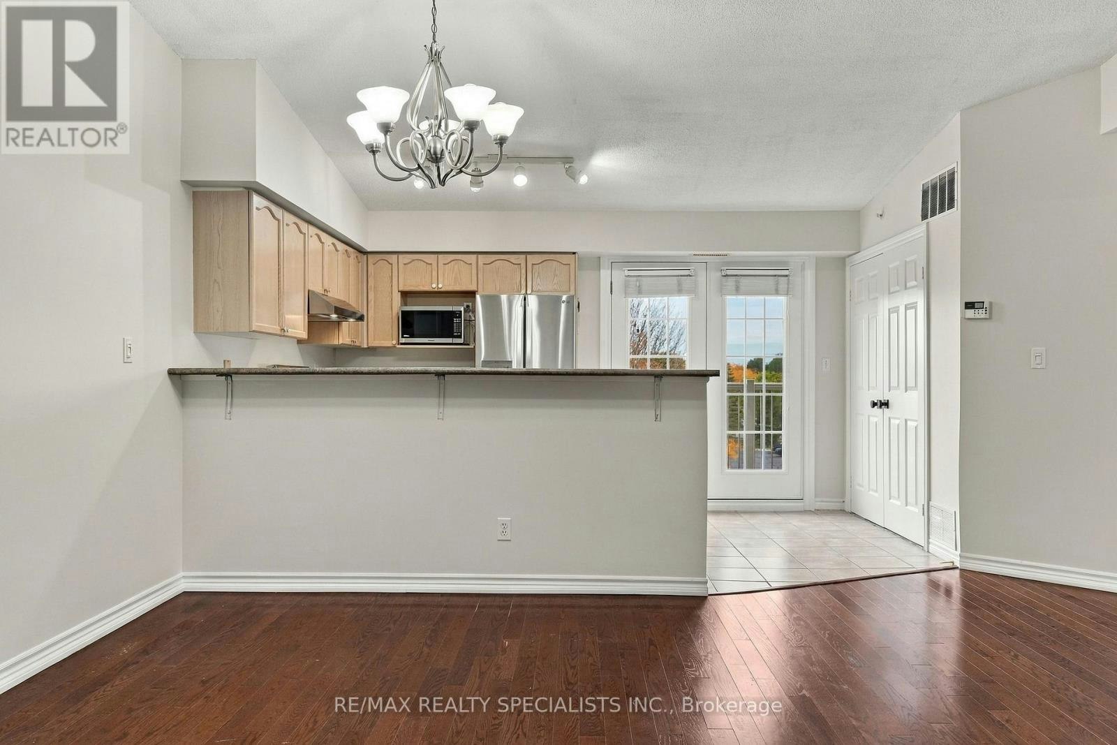 402-1470 Bishops Gate, Oakville, ON, L6M 4N2 - 8