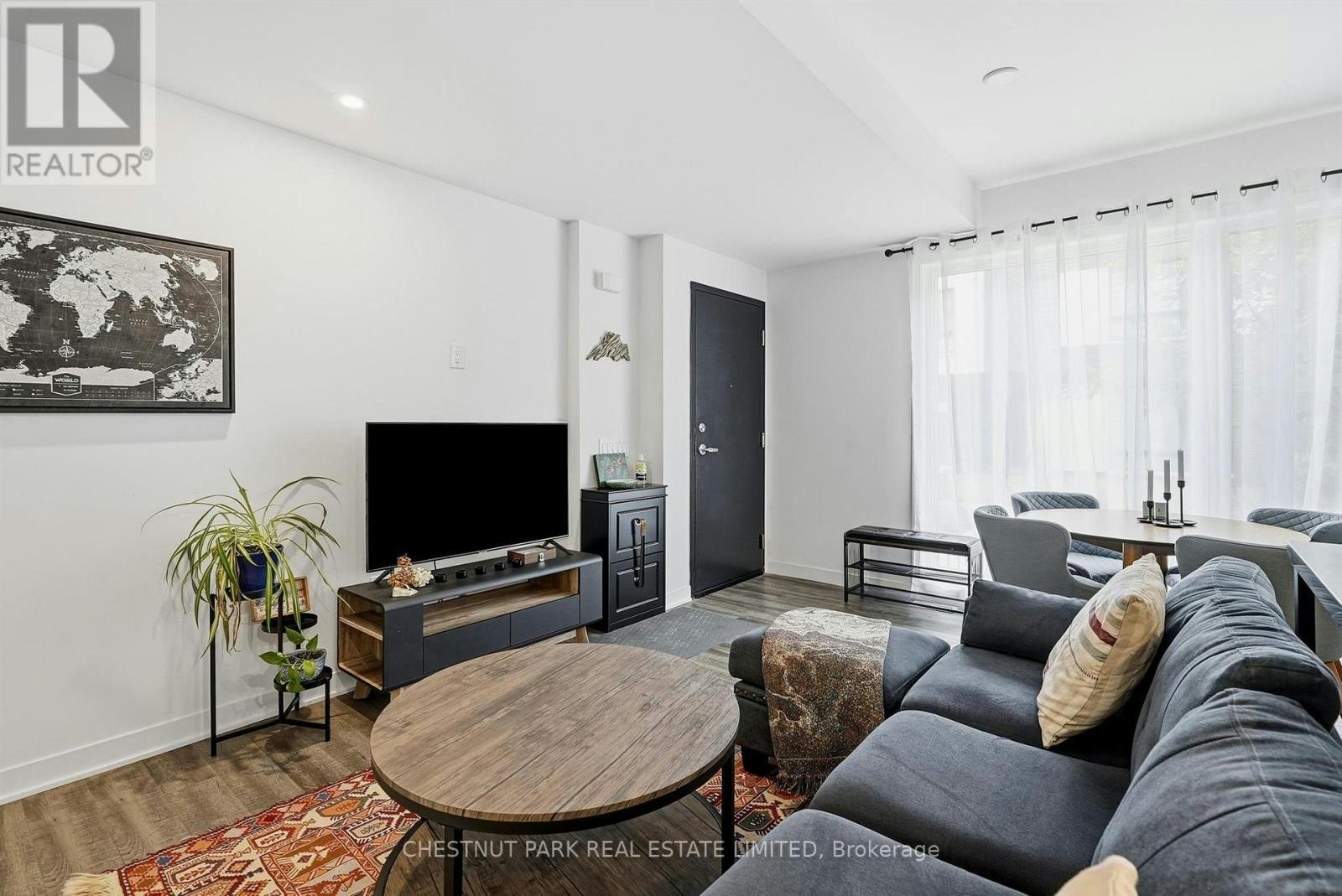 TH12-20 Ed Clark Gardens, Toronto, ON, M6N 0B5 - 8