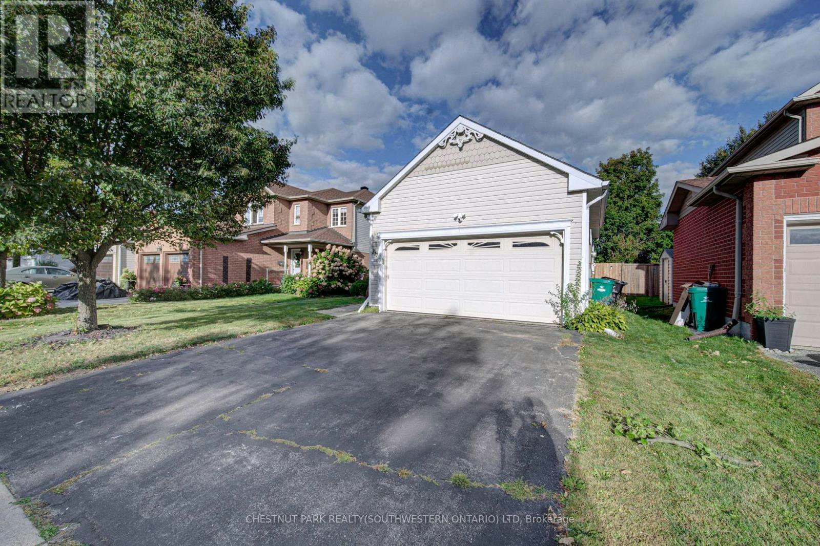 317 Christopher Drive, Cambridge, ON, N1P 1C6
