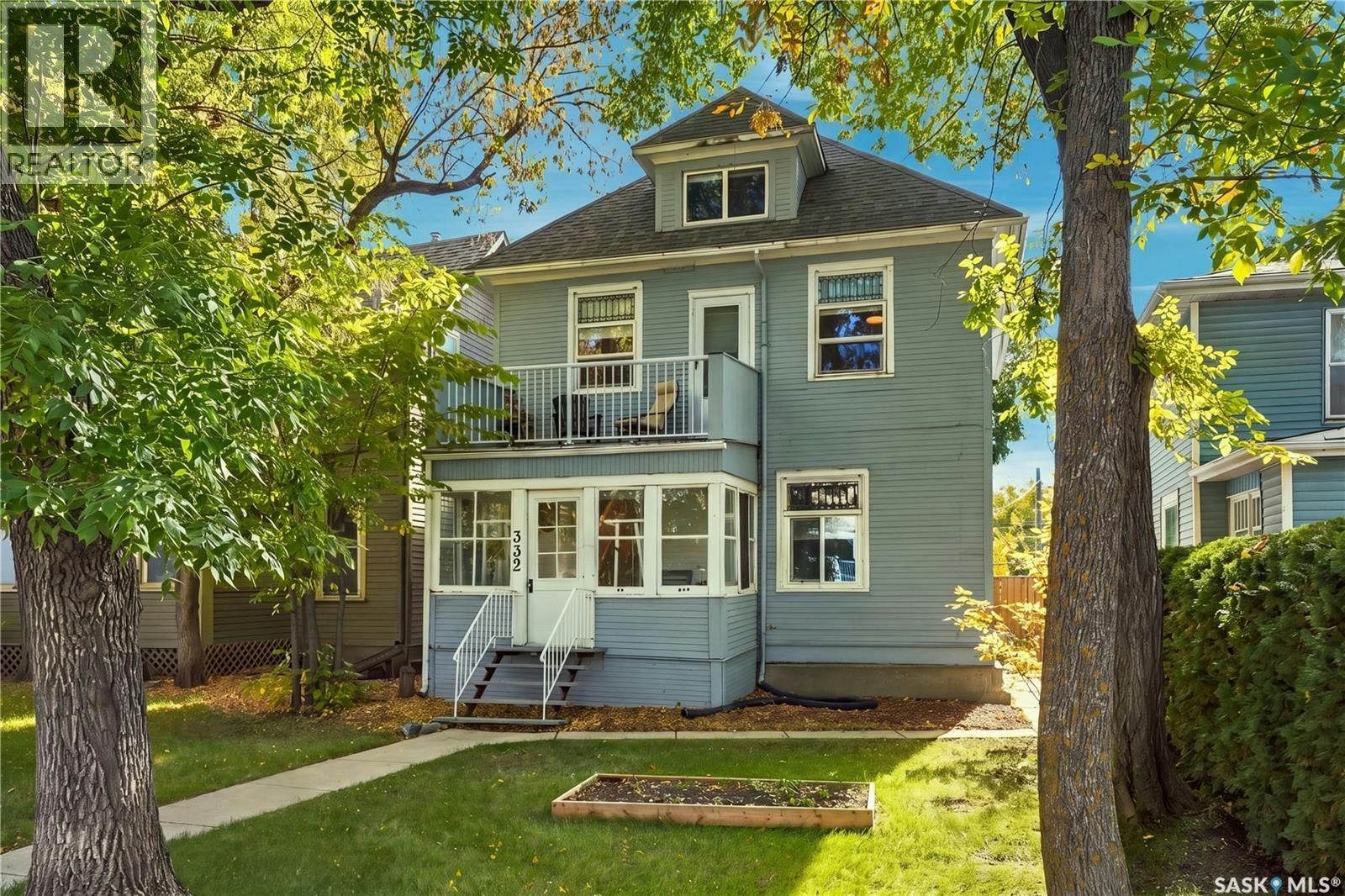 332 10th Street E, Saskatoon, SK, S7N 0C7
