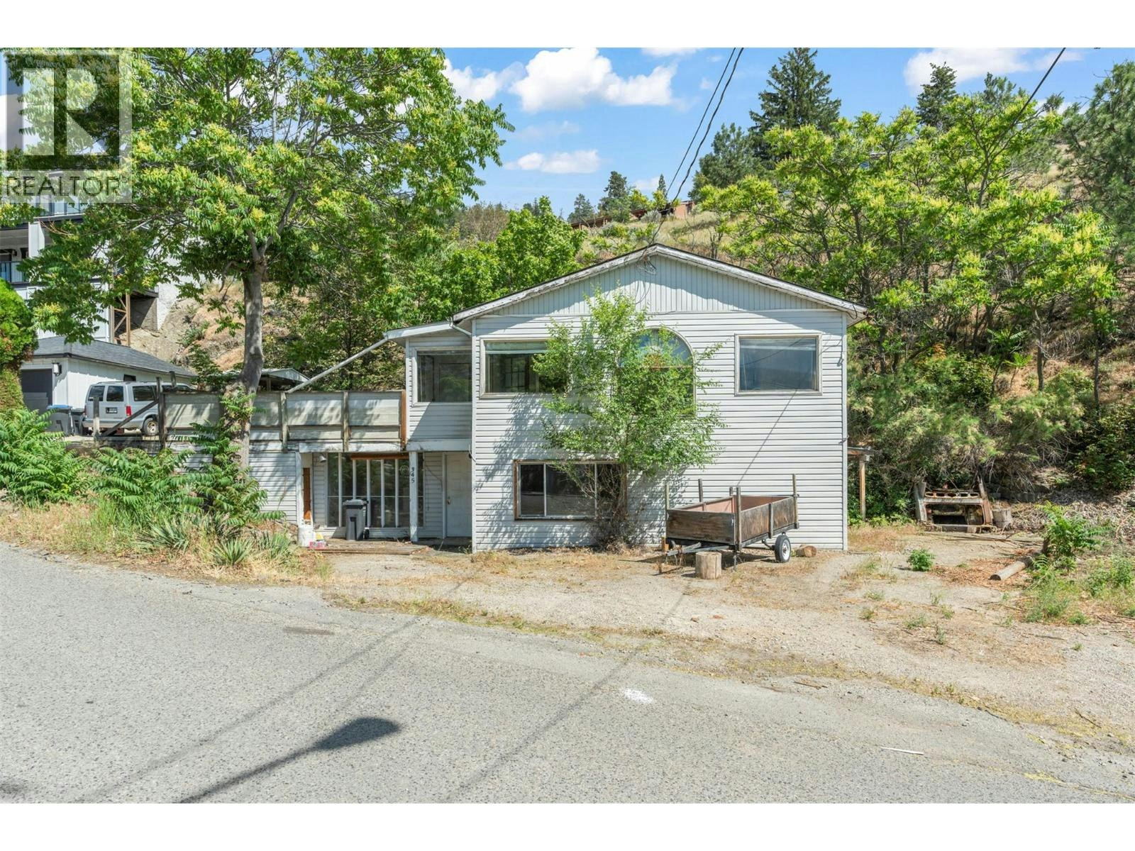 345 Poplar Point Drive, Kelowna, BC, V1Y 1Y2