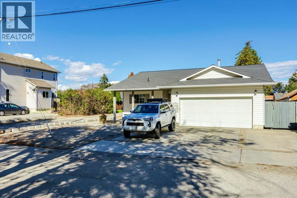 9702 Sargeant Street, Summerland, BC, V0H 1Z3