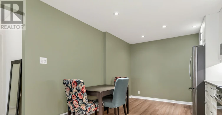 206 Stratas Court, Ottawa, ON, K2L 3K5 - 16