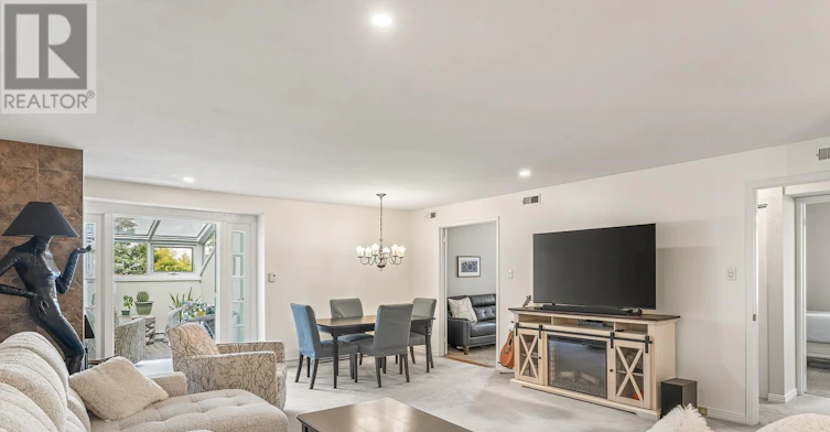 206 Stratas Court, Ottawa, ON, K2L 3K5 - 19