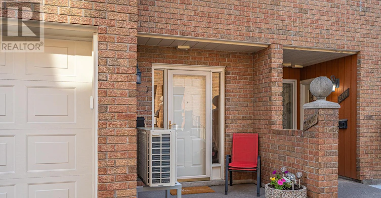 206 Stratas Court, Ottawa, ON, K2L 3K5 - 11