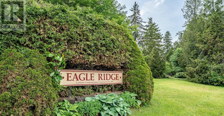 206 Stratas Court, Ottawa, ON, K2L 3K5 - 2