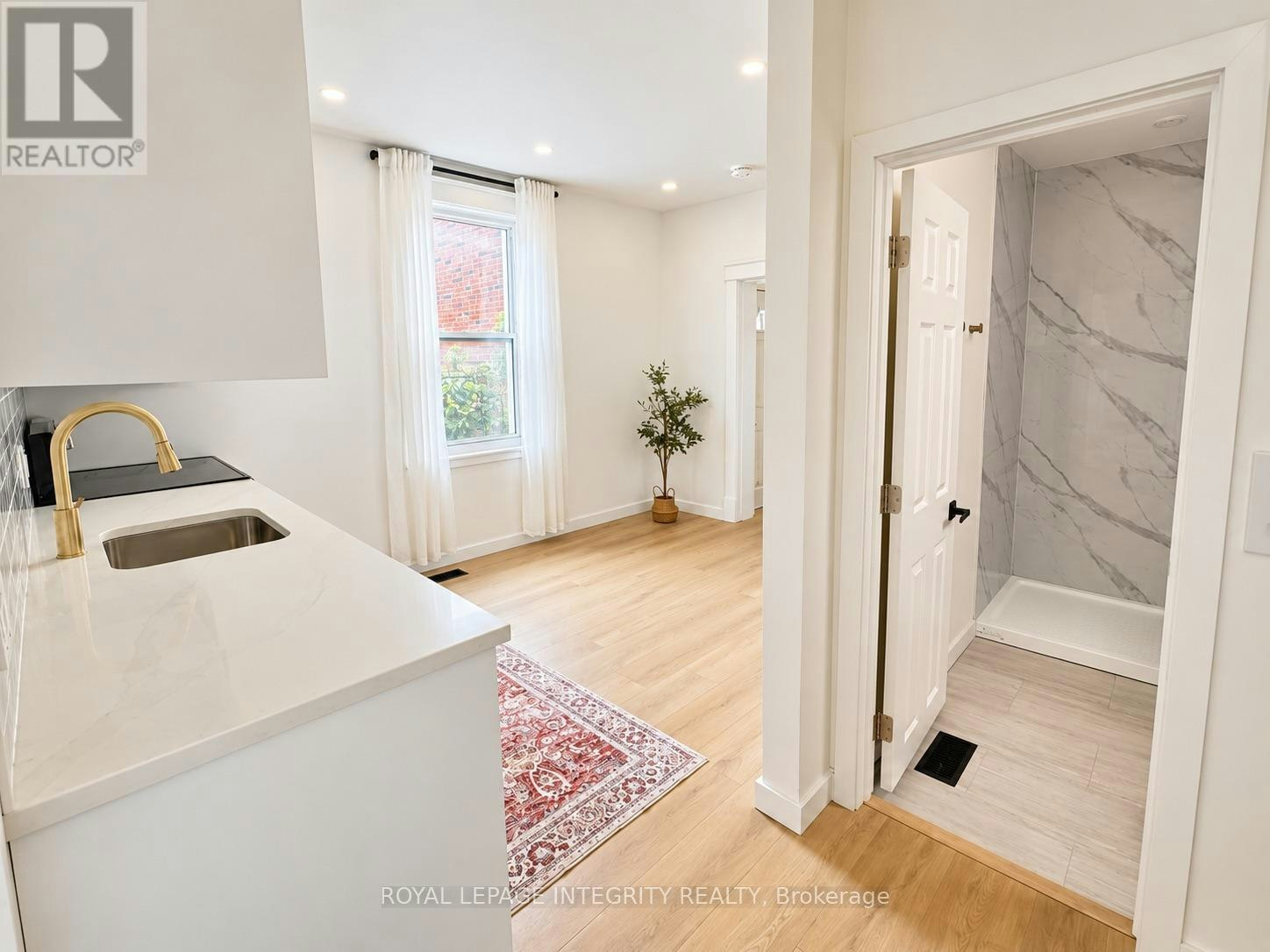920 Gladstone Avenue, Ottawa, ON, K1R 6Y4 - 9