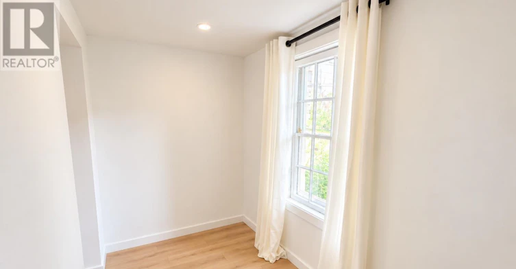 920 Gladstone Avenue, Ottawa, ON, K1R 6Y4 - 18