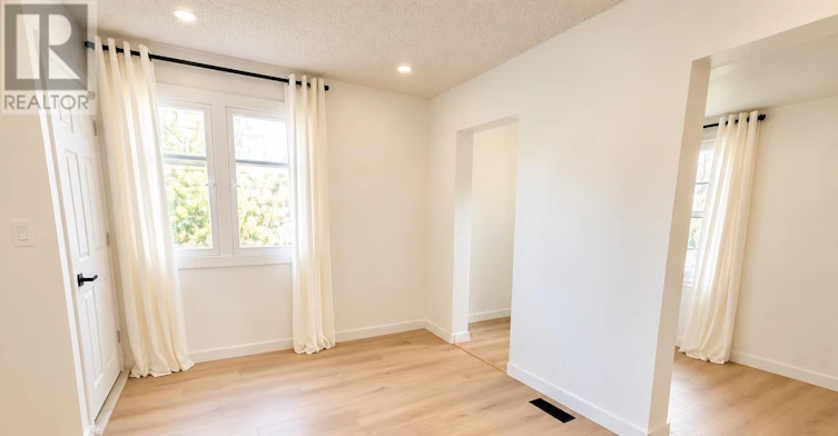 920 Gladstone Avenue, Ottawa, ON, K1R 6Y4 - 16