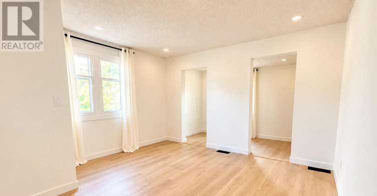 920 Gladstone Avenue, Ottawa, ON, K1R 6Y4 - 17