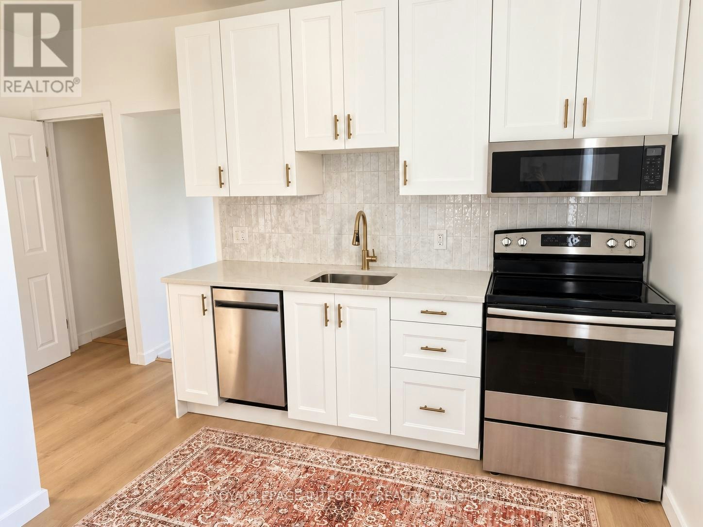920 Gladstone Avenue, Ottawa, ON, K1R 6Y4 - 12