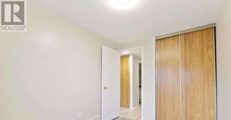 75 Clarkson Crescent, Ottawa, ON, K2L 3C9 - 26